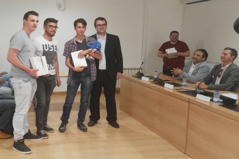 MARIO MUÑOZ, ANTONIO HERNÁNDEZ Y FRAN GARCÍA SUBCAMPEONES DE LAS OLIMPIADAS DE INFORMÁTICA DE CLM.